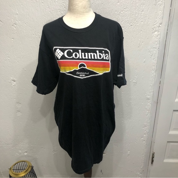 Columbia Other - Columbia Crew Neck Sunset Logo T-shirt Black Large